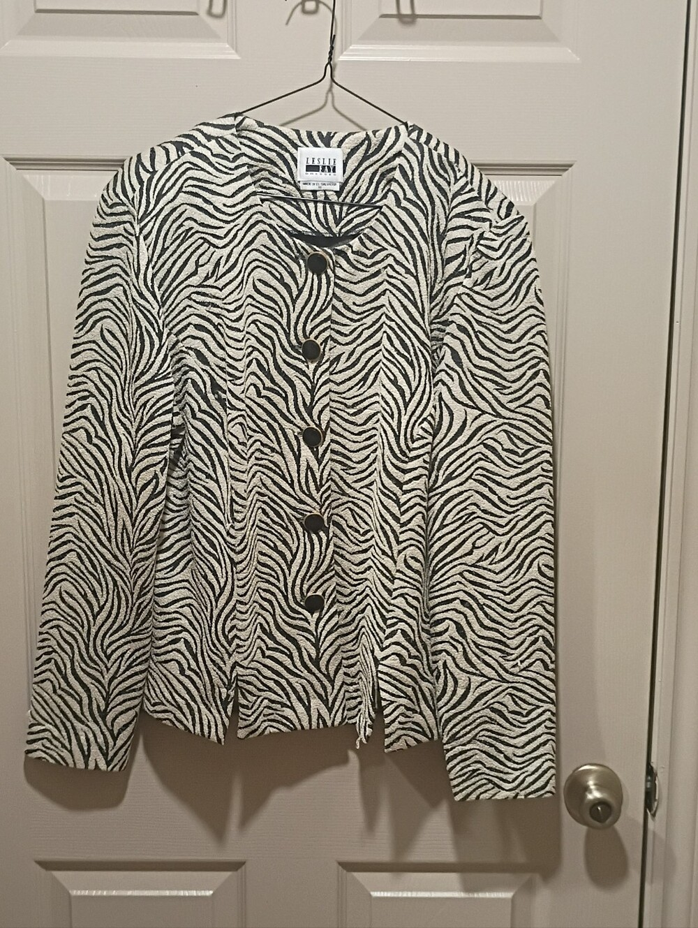 Vintage 1980’s Leslie Fay Animal print Women Size US 8 Black Zebra Blazer Jacket
